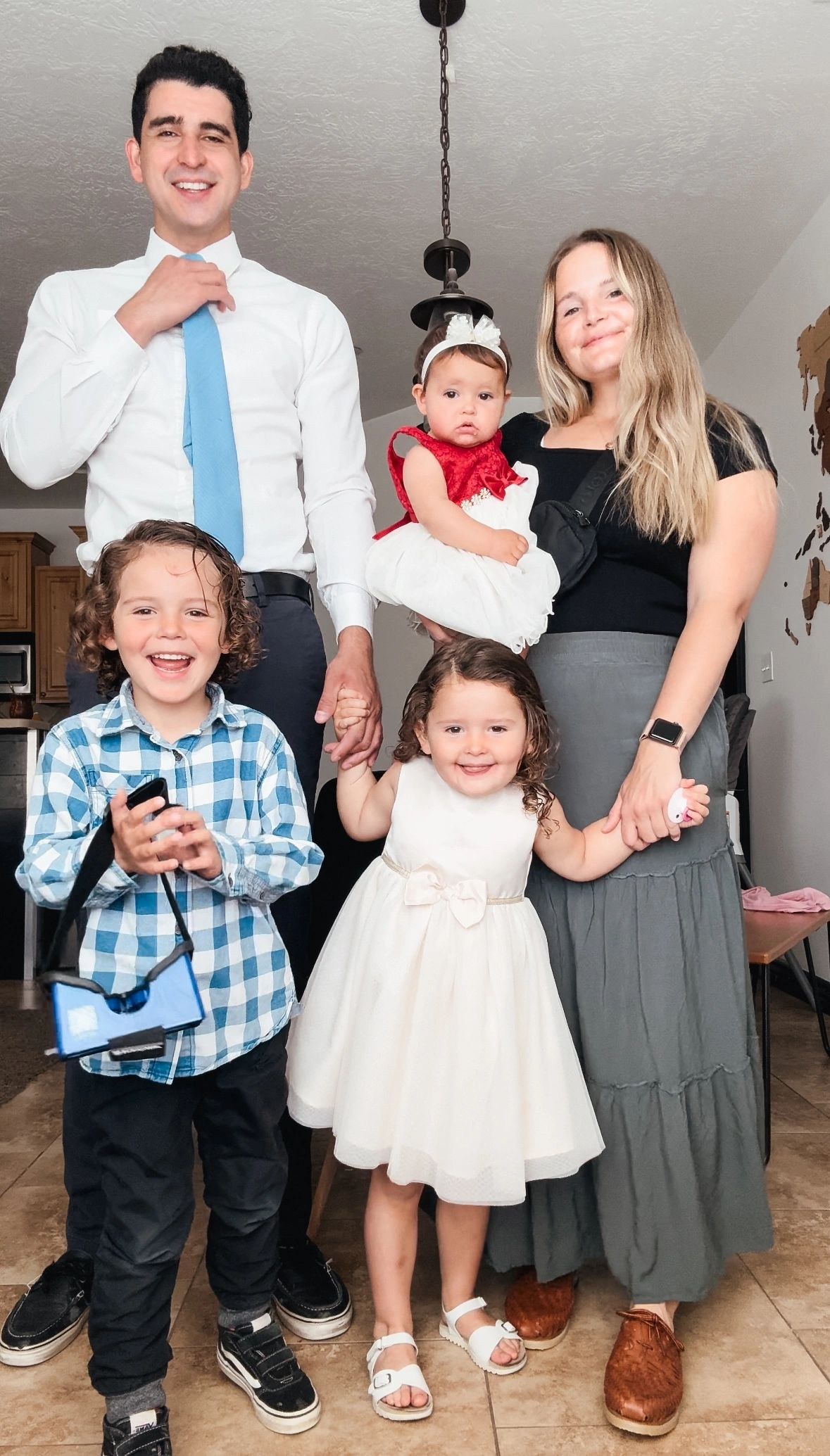 The Muñoz family, founders of Muñoz Painting and Drywall